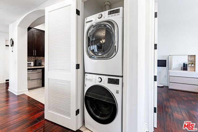 5057 Maplewood Avenue PH4, Los Angeles, CA 90004
