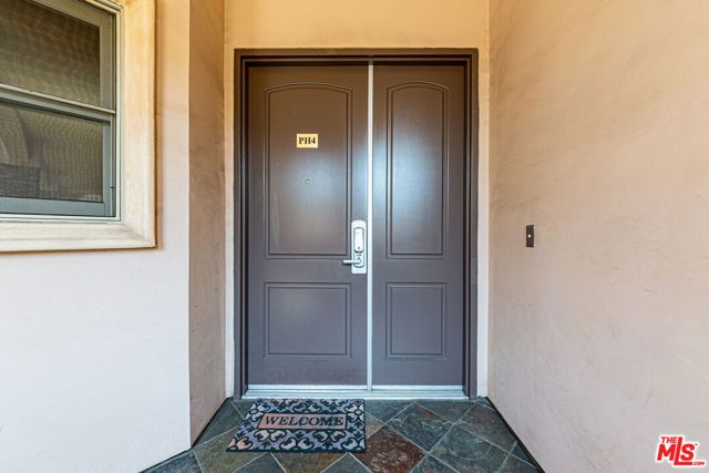 5057 Maplewood Avenue PH4, Los Angeles, CA 90004