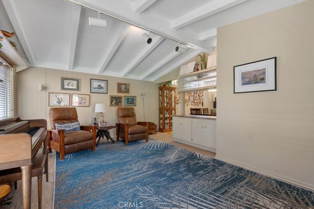 6500 Jumilla, Woodland Hills, CA 91367