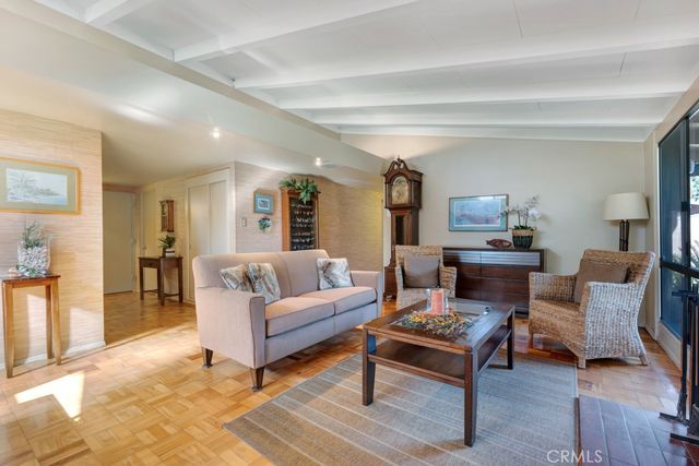 6500 Jumilla, Woodland Hills, CA 91367