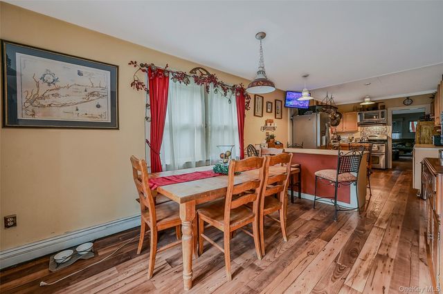 35 Washington Avenue, Greenport, NY 11944