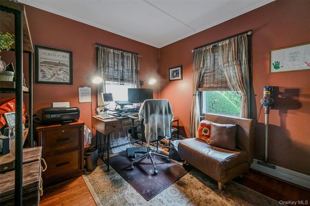 35 Washington Avenue, Greenport, NY 11944