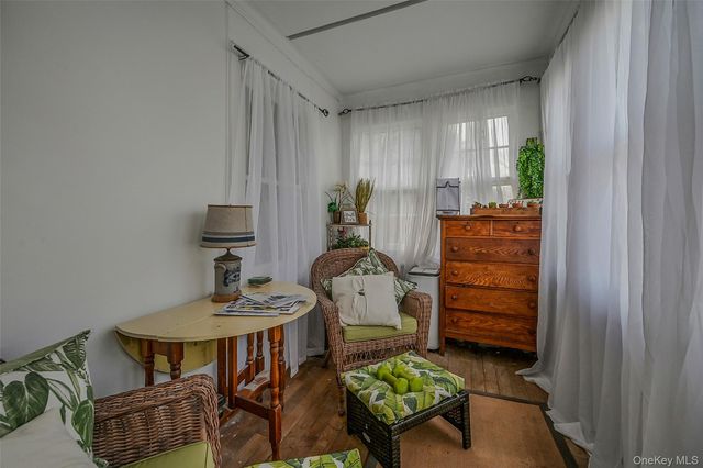 35 Washington Avenue, Greenport, NY 11944