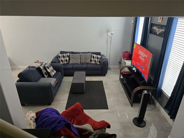 2520 NW 4th St, Boynton Beach, FL 33426