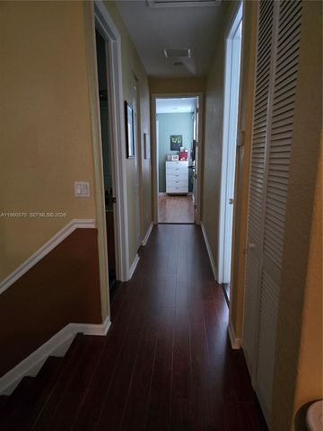 2520 NW 4th St, Boynton Beach, FL 33426