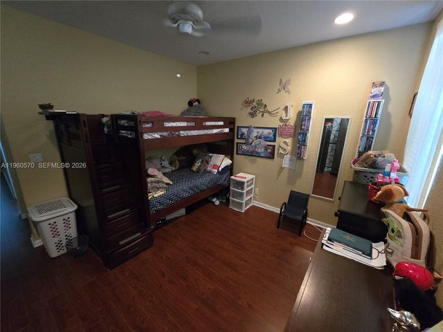 2520 NW 4th St, Boynton Beach, FL 33426