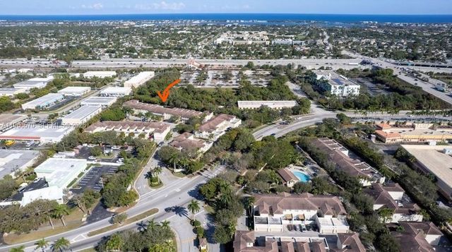 2520 NW 4th St, Boynton Beach, FL 33426