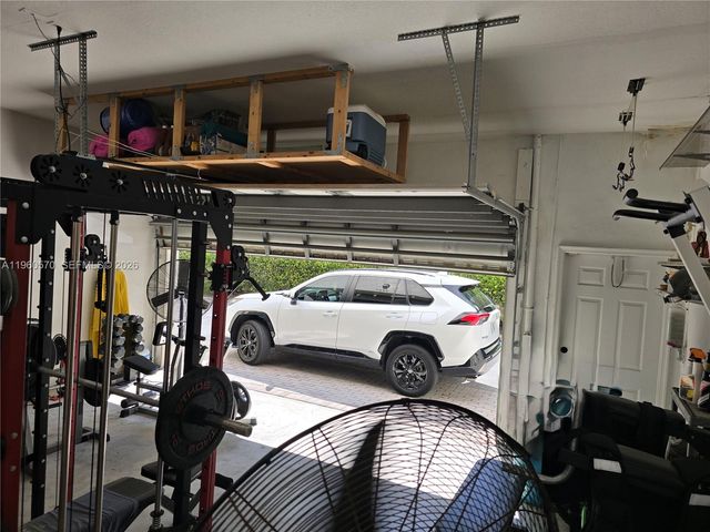 2520 NW 4th St, Boynton Beach, FL 33426