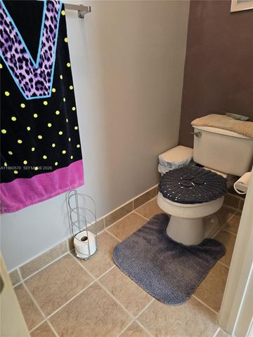 2520 NW 4th St, Boynton Beach, FL 33426