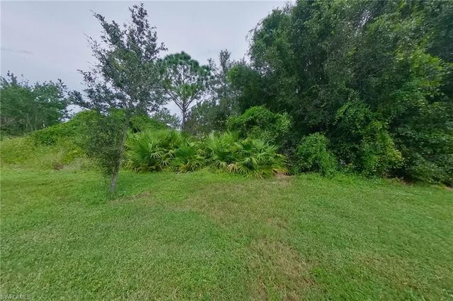 9135 Aegean CIR, Lehigh Acres, FL 33936
