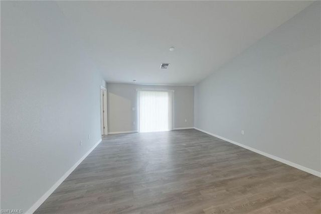 9135 Aegean CIR, Lehigh Acres, FL 33936