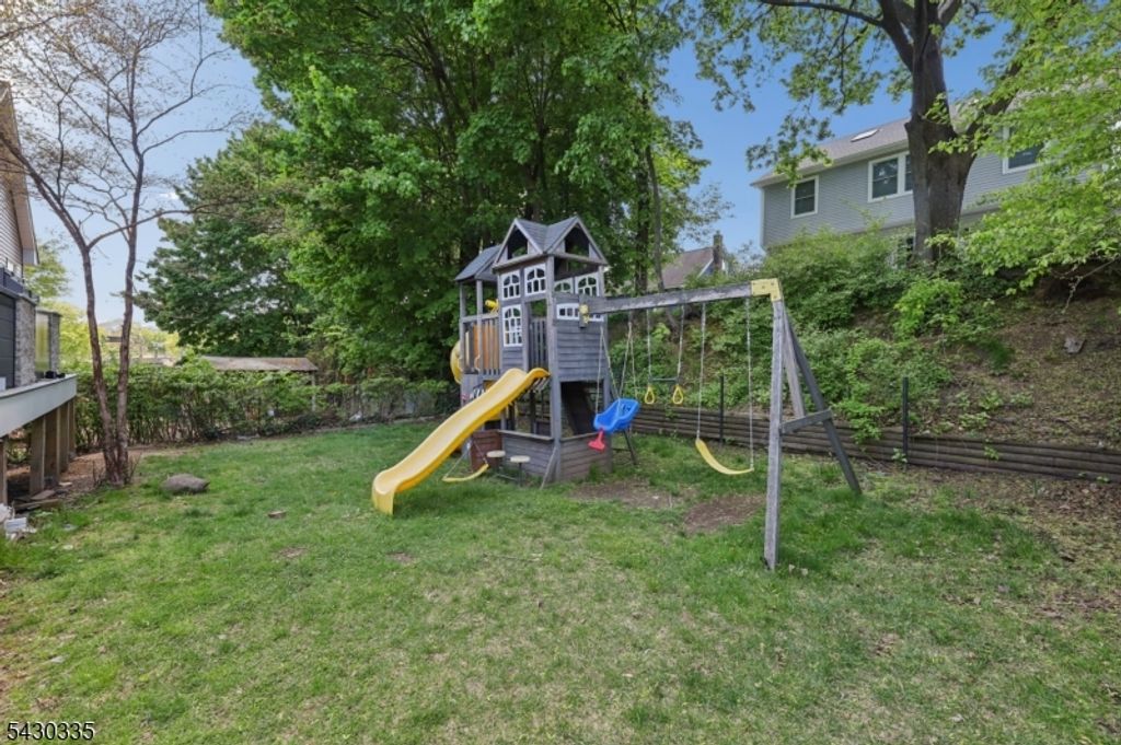 67 South Pkwy, Clifton City, NJ 07014 — photo 4
