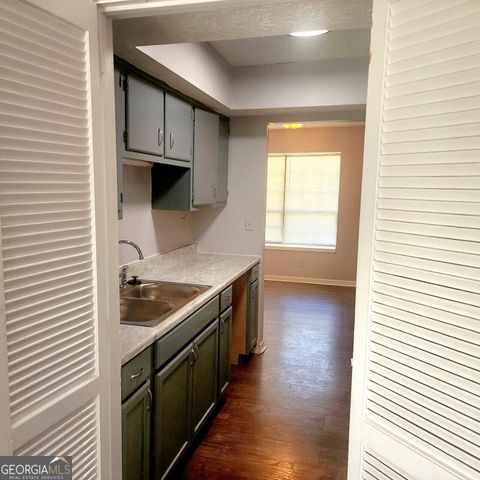 6572 Sleepy Hollow Lane, Morrow, GA 30260