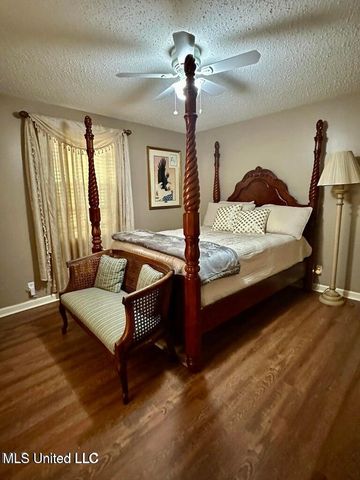 15173 Lorraine Road, Biloxi, MS 39532