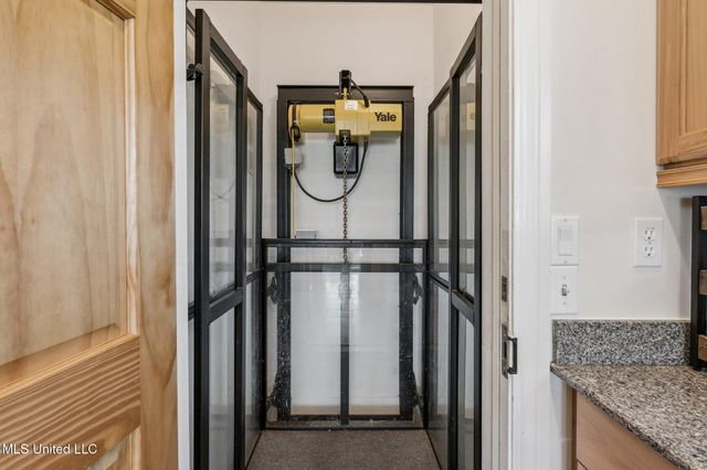 104 Poplar Point, Pass Christian, MS 39571