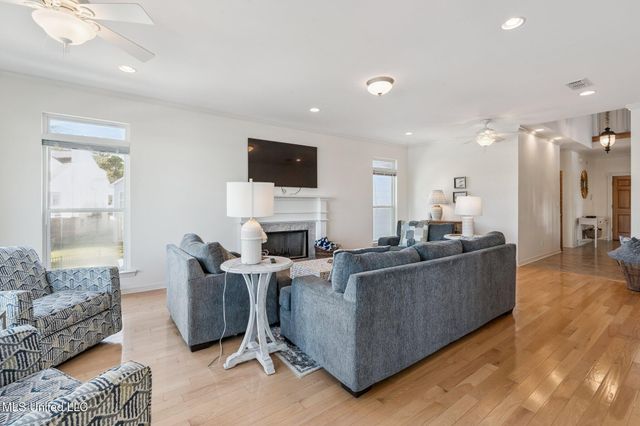 104 Poplar Point, Pass Christian, MS 39571