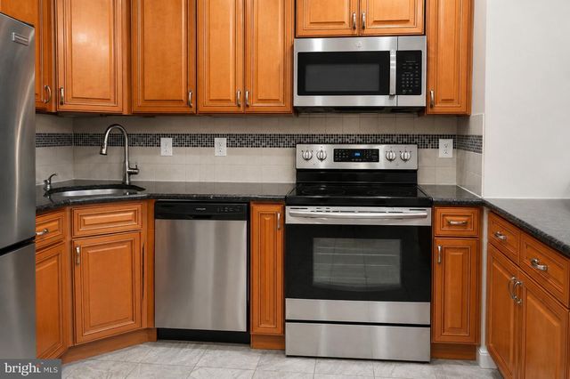 4876 EBB TIDE CT, Dumfries, VA 22025