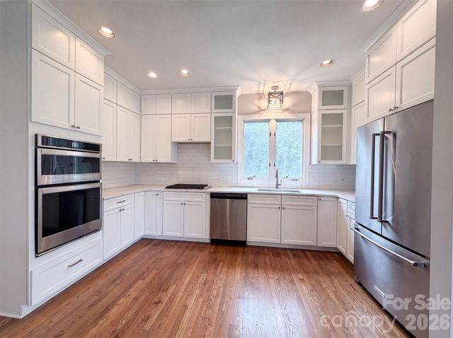 18805 Boundary Oaks Court, Davidson, NC 28036