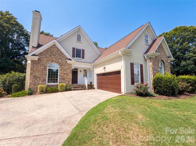 18805 Boundary Oaks Court, Davidson, NC 28036