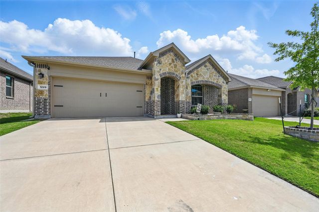 1229 Sequoia Lane, Princeton, TX 75407