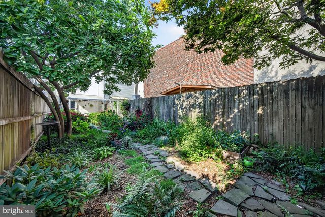128 TASKER ST, Philadelphia, PA 19148
