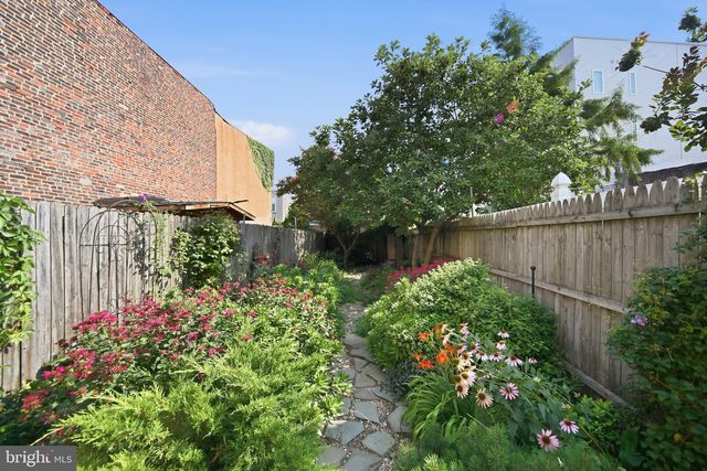 128 TASKER ST, Philadelphia, PA 19148