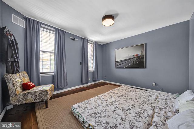 128 TASKER ST, Philadelphia, PA 19148