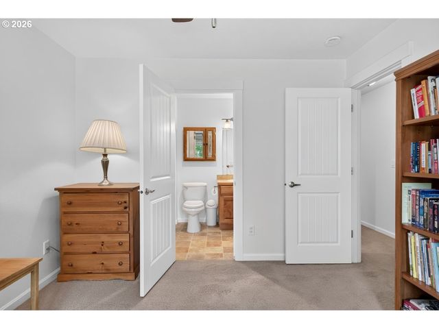 2662 Nw MT ASHLAND Dr, Mc Minnville, OR 97128