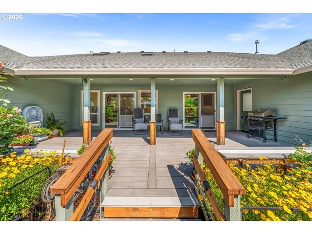 2662 Nw MT ASHLAND Dr, Mc Minnville, OR 97128