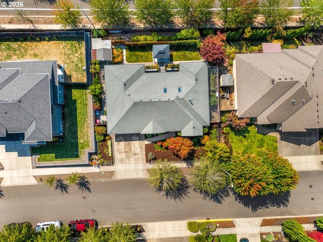 2662 Nw MT ASHLAND Dr, Mc Minnville, OR 97128