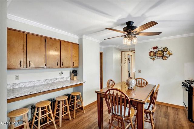 10 Oakwood Boulevard, Hudson, NY 12534