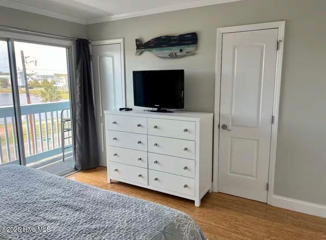 600 S Carolina Beach Avenue S 2f, Carolina Beach, NC 28428