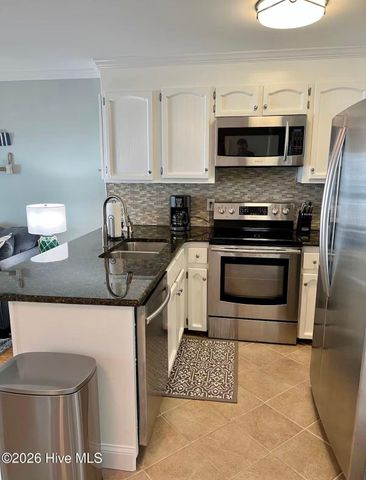 600 S Carolina Beach Avenue S 2f, Carolina Beach, NC 28428