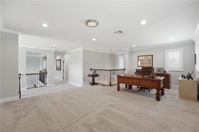 9404 W 156th Street, Overland Park, KS 66221