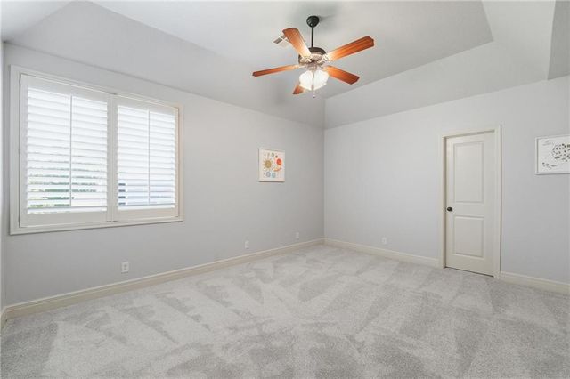 9404 W 156th Street, Overland Park, KS 66221