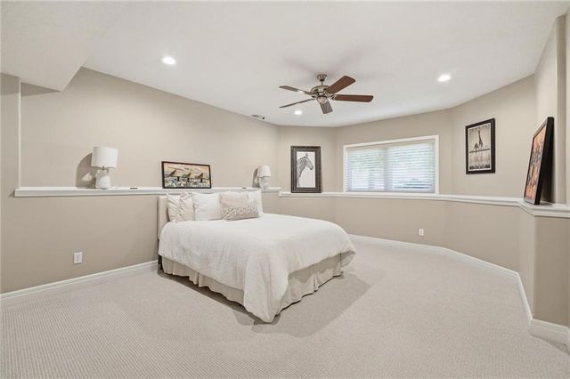 9404 W 156th Street, Overland Park, KS 66221