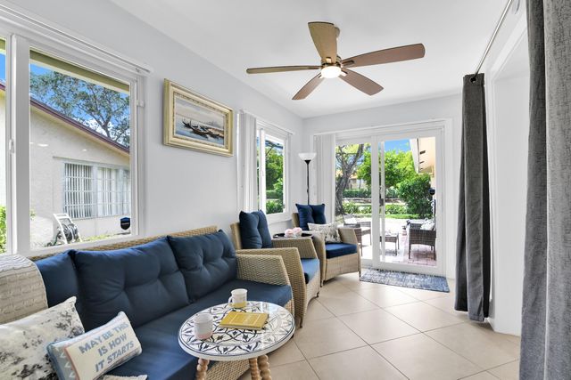 432 SW Natura Avenue, Deerfield Beach, FL 33441
