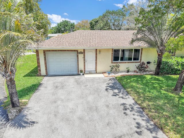 432 SW Natura Avenue, Deerfield Beach, FL 33441