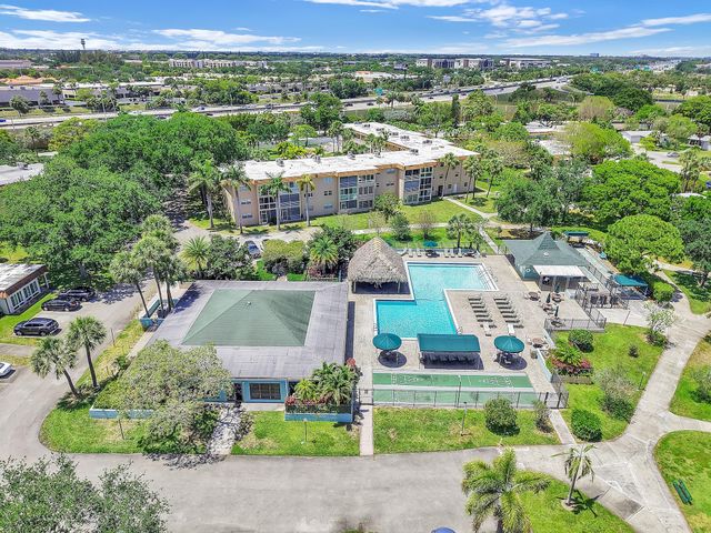 432 SW Natura Avenue, Deerfield Beach, FL 33441