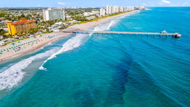432 SW Natura Avenue, Deerfield Beach, FL 33441