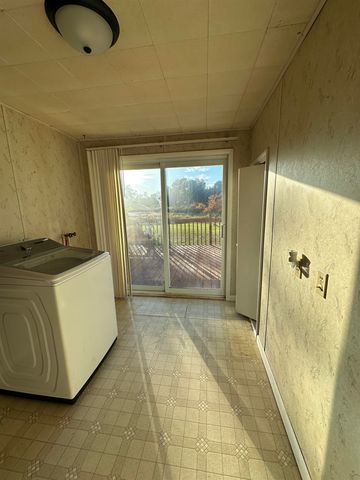 4419 10 Mile Road, Evart, MI 49631