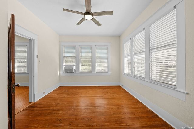 217 Castillo Ave Apt 3, San Antonio, TX 78210