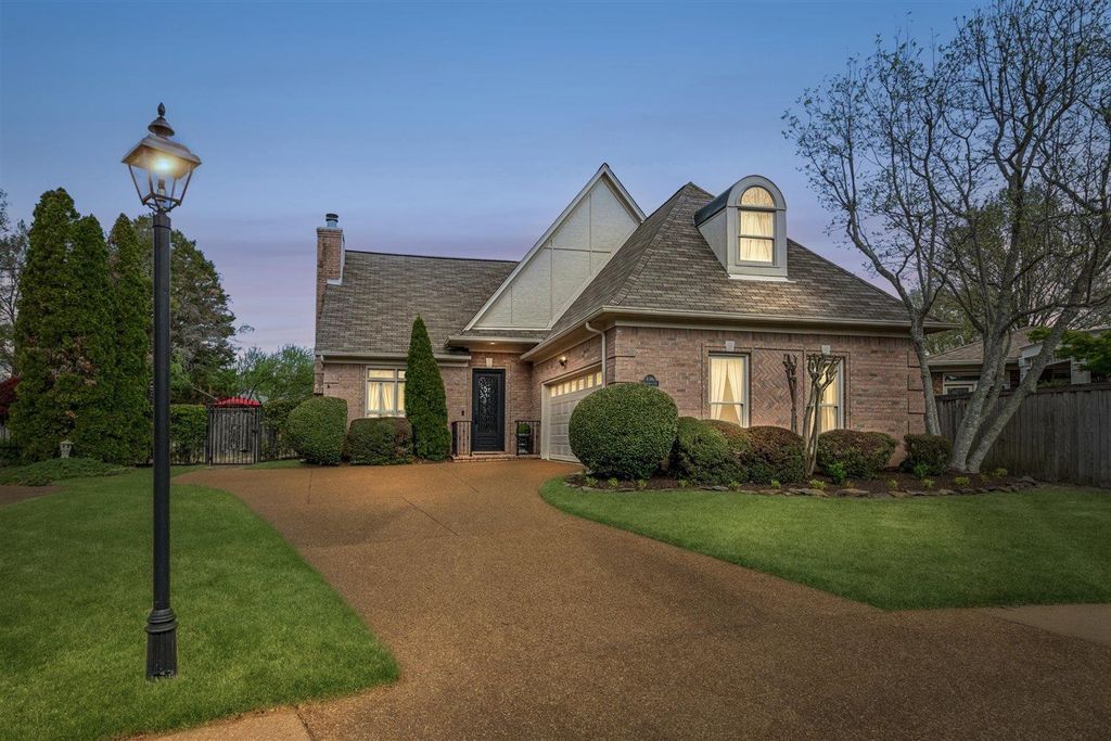 136 GARNER GROVE CV, Collierville, TN 38017