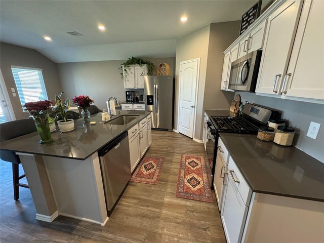 40619 Pine Spruce Lane, Magnolia, TX 77354