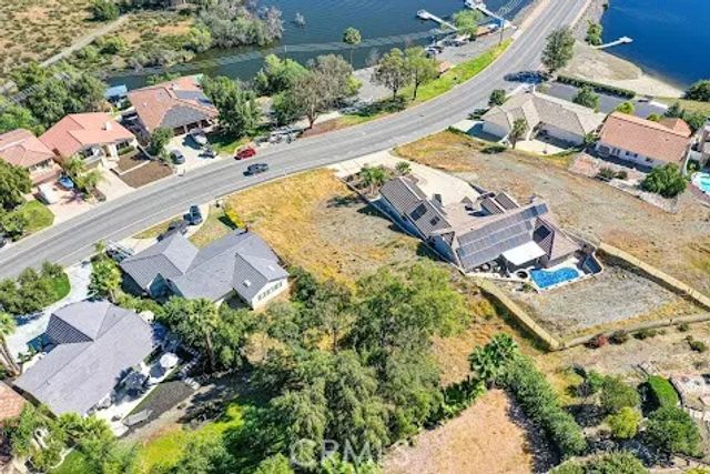 22253 Vacation, Canyon Lake, CA 92587