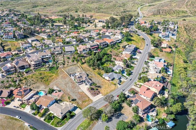 22253 Vacation, Canyon Lake, CA 92587