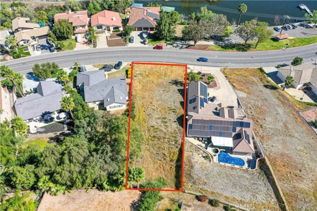 22253 Vacation, Canyon Lake, CA 92587