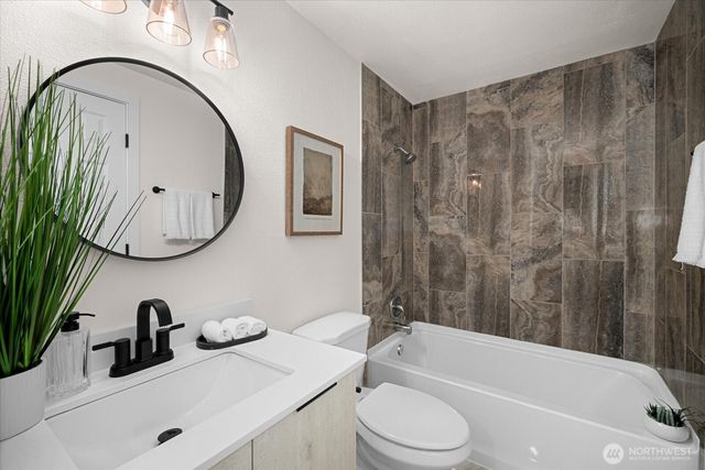 31034 148th Avenue SE, Kent, WA 98042