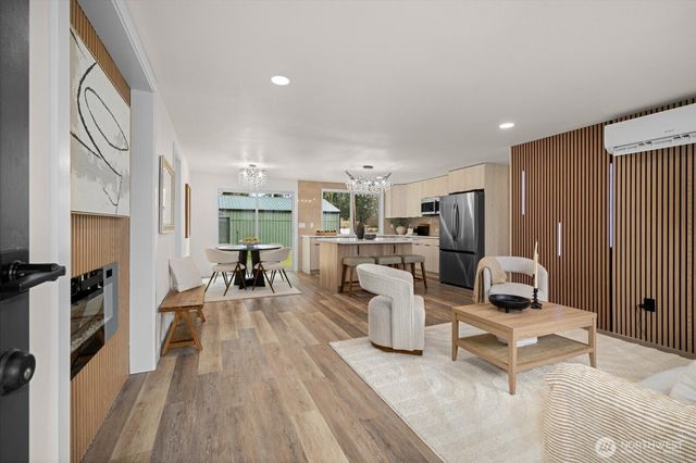 31034 148th Avenue SE, Kent, WA 98042