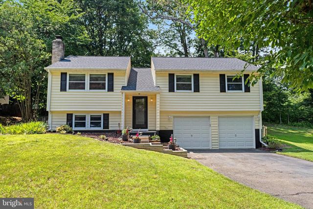 16104 BENEDICT CT, Woodbridge, VA 22191